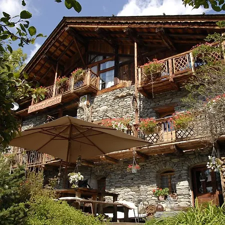 Nocleg ze śniadaniem La Ferme D'angele 4*
