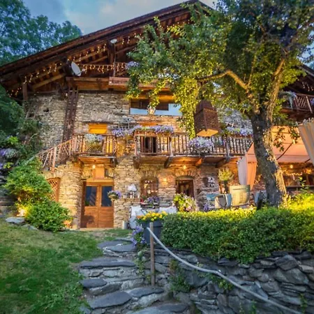 La Ferme D'angele Bed & Breakfast 4*